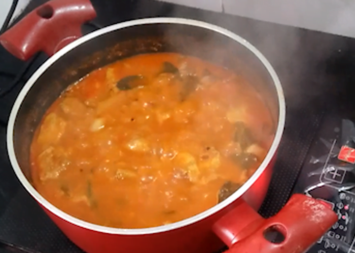 Meen Mulakittathu - Kerala Style Fish Curry