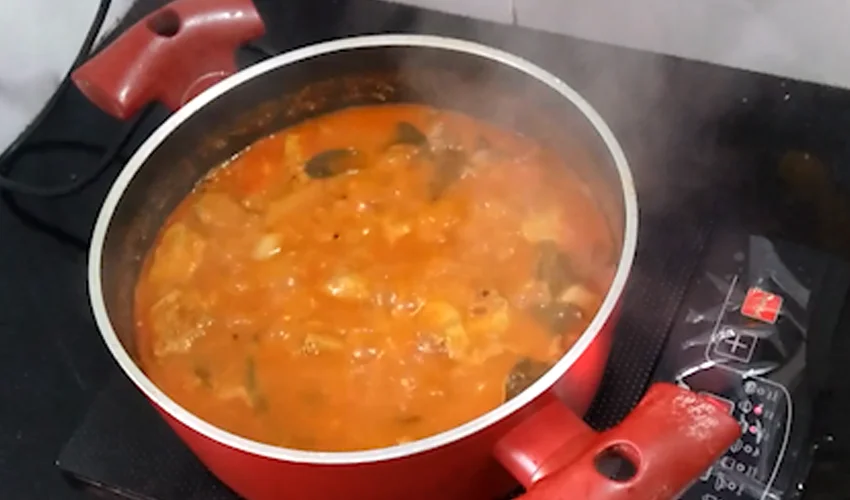 Meen Mulakittathu - Kerala Style Fish Curry