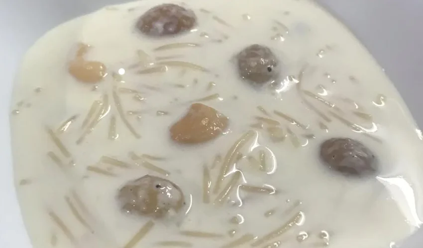 Vermicelli Payasam or Vermicelli Kheer - CookingRevived