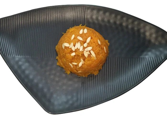 Gajar ka Halwa or Carrot Halwa - Cooking Revived