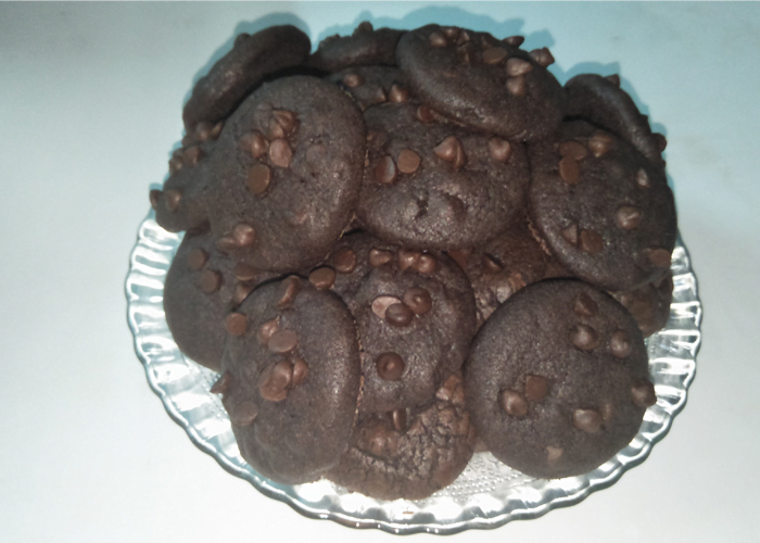 Dark Choco Chip Cookies - Cooking Revived
