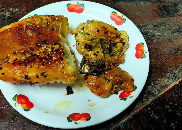 Pan-Seared Red Wine Vinaigrette Chicken