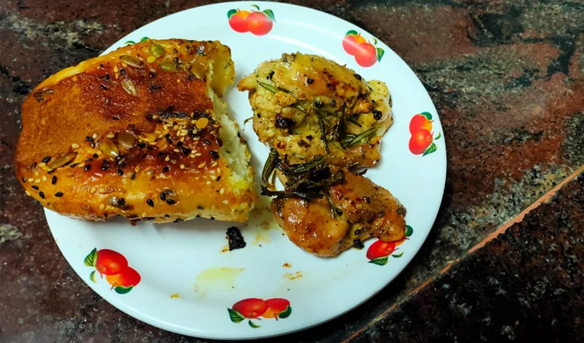 Pan-Seared Red Wine Vinaigrette Chicken